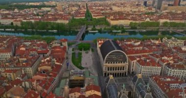 Lyon tarihi şehir merkezinin havadan görünüşü. Günbatımı Lyon Havası Lyon Fransa.
