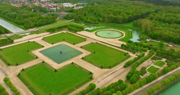Vista Aérea Sobre Castelo Fontainebleau Seu Jardim Vista Drone Castelo — Vídeo de Stock