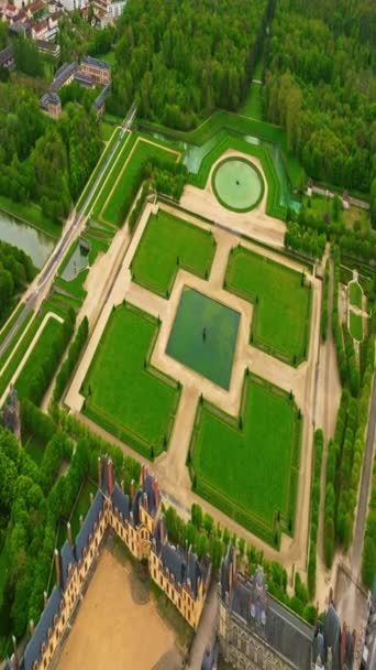 Letecký Pohled Hrad Fontainebleau Jeho Zahradu Pohled Středověký Památkový Zámek Royalty Free Stock Video