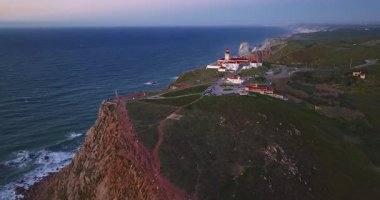 Roca Burnu Portekiz 'in havadan görünüşü. Avrupa kıtasının en batı noktası..