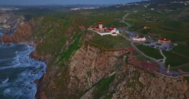 Roca Burnu Portekiz 'in havadan görünüşü. Avrupa kıtasının en batı noktası..