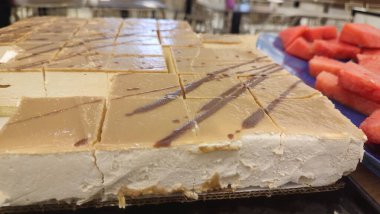 Kremalı ve bisküvili tatlı kekleri, yemek. Yüksek kalite fotoğraf