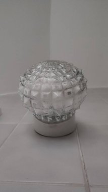 Beyaz cam tavan aydınlatma lambası elektriği. Yüksek kalite fotoğraf