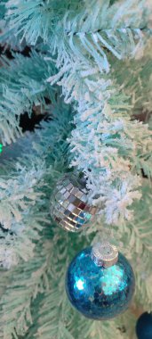 Yeni yıl ağacı, noel tatili mavi top nesneleri. Yüksek kalite fotoğraf