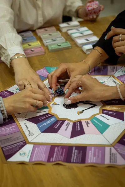 Katılımcılarla ilginç bir oyun