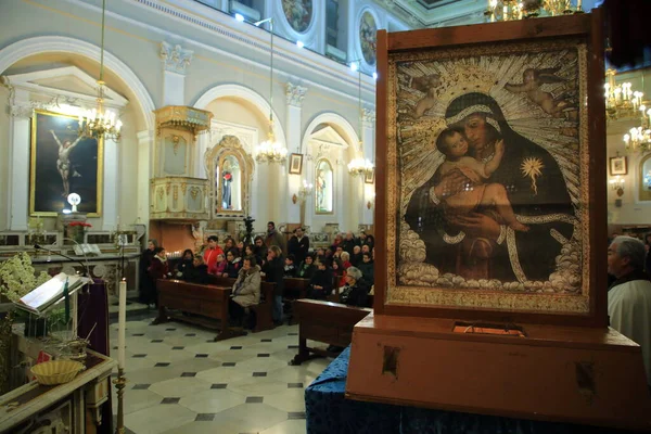Pagani Italia Marzo 2023 Ritual Religioso Levantar Imagen Virgen Del —  Fotos de Stock