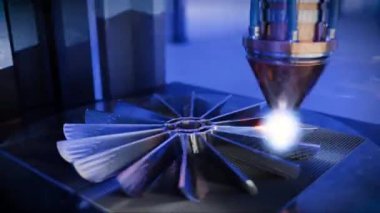 Modern bir 3D yazıcı metal bir türbin basıyor. Makine parçası imalatının geleceği. Zaman aşımı videosu