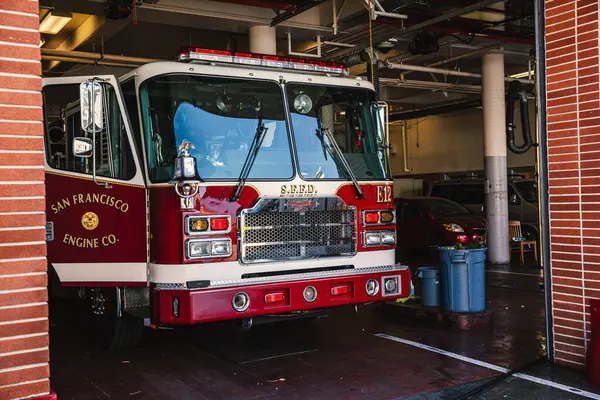 San Francisco Usa September 2023 Mobil Pemadam Kebakaran Klasik Tahun — Stok Foto