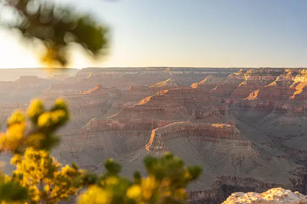Der Grand Canyon Ist Ein Faszinierender Anblick Bei Sonnenuntergang Der lizenzfreie Stockbilder