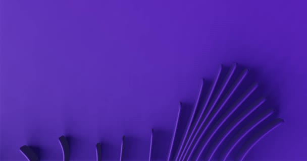 Animación Abstracta Franjas Onduladas Violetas Despliegan Desde Parte Inferior Pantalla — Vídeo de stock