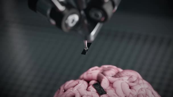 Das Konzept Dem Menschlichen Gehirn Mit Hilfe Eines Roboterarms Einen — Stockvideo