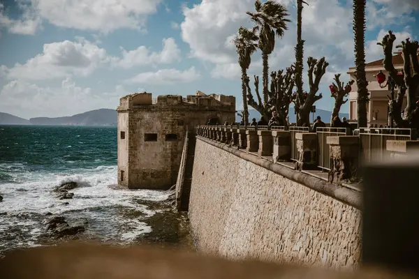 Die Verteidigungsmauern Der Stadt Alghero Einer Historischen Stadt Der Küste — Stockfoto