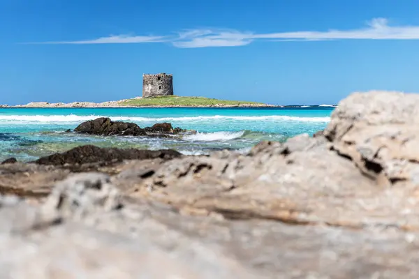 Strand Mit Azurblauem Meer Pelosa Sardinien Italien — Stockfoto