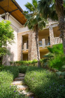 Dubai, BAE, Birleşik Arap Emirlikleri - 28 Mayıs 2022: Palm Jumeirah Park Manzarası ve Otel