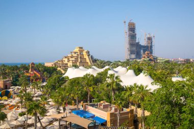 Dubai, BAE Birleşik Arap Emirlikleri - 29 Mayıs 2022: Aquaventure Water Park, Neptün havlusu. 