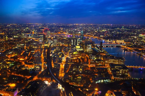 City London Biznesu Bankowości Nocy Pięknym Oświetlone Wieżowce Ulice Widok — Zdjęcie stockowe
