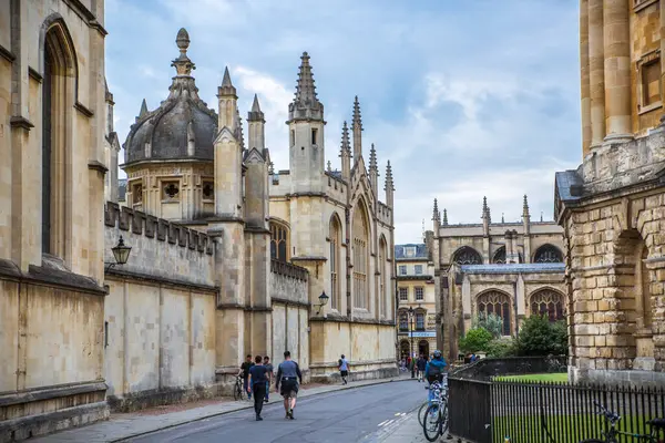 Oxford Kesäkuuta 2023 All Souls College Oxfordin Yliopiston Kampuksen Rakennukset — kuvapankkivalokuva