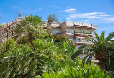 Monaco, Monte Carlo - 17 Eylül 2023 Grand Casino Hill 'deki halka açık park