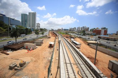 Salvador, Bahia, Brezilya - Setembro 22, 2016: Iguatemi bölgesinde, Salvador şehrinde metro hattının ikinci hattının inşası.