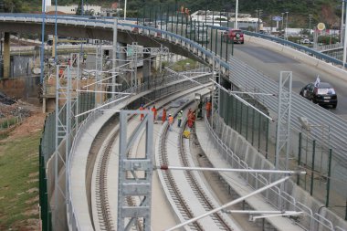 Salvador, Bahia, Brezilya - Setembro 22, 2016: Iguatemi bölgesinde, Salvador şehrinde metro hattının ikinci hattının inşası.