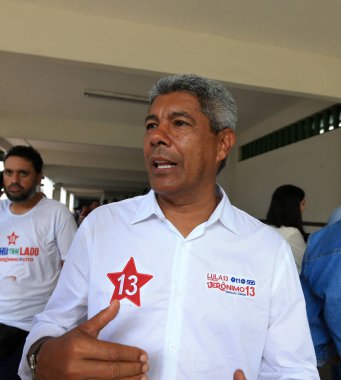 Salvador, Bahia, Brezilya - 2 Ekim 2022: Jeronimo Rodrigues - Bahia Eyaleti Valisi.