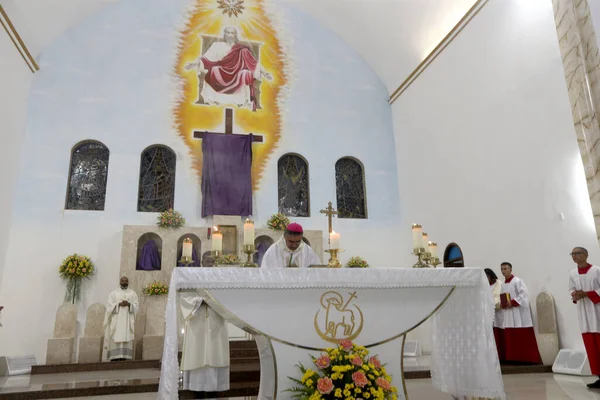 stock image serrinha, bahia, brazil - april 6, 2023: Mass marks the beginning of the fireworks procession in the city of Serinha.