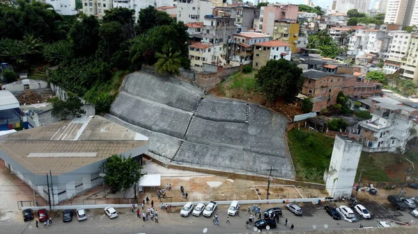 Salvador Bahia Brazil April 2023 Betongbarriär Som Innehåller Sluttning Bredvid — Stockfoto