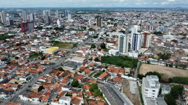 Feira de Santana, Bahia, Brezilya - 23 Nisan 2023: Feira de Santana şehrinin havadan görünüşü