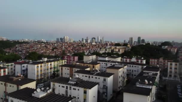 Salvador Bahia Brazil Απριλίου 2023 Αεροφωτογραφία Της Λαϊκής Πολυκατοικίας Στην — Αρχείο Βίντεο