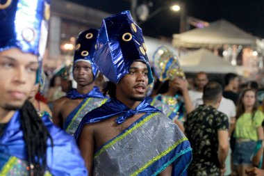 Feira de Santana, Bahia, Brezilya - 23 Nisan 2023: Feira de Santana şehrindeki micareta sırasında Afro blok geçidi.