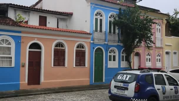 ブラジル バイーア州のサルヴァドール 2023年5月8日 サルバドール市の歴史的中心部にあるサント アントニオ アレム カルモ地区の古い家の眺め — ストック動画