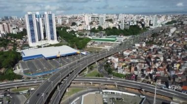 Salvador, Bahia, Brezilya - 16 Mayıs 2023: Salvador şehrindeki Aera de favela 'daki konut manzarası.
