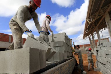 İlheus, Bahia, Brezilya - 9 Mayıs 2023: Güney Bahia 'da tam zamanlı devlet okulu inşaatı.