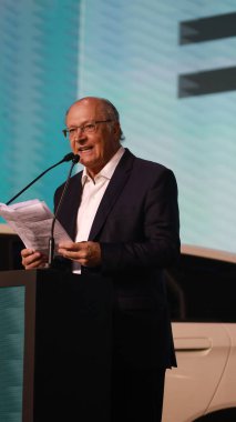 Camacari bahia, Brezilya - 11 Ekim 2023: Brezilya Başkan Yardımcısı Geraldo Alckmin, Camacari 'deki BYD fabrikalarının açılışında görüldü.