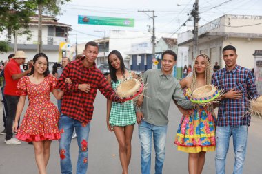 Gizicao do Almeida, Bahia, Brezilya - 23 Haziran 2024: insanlar Bahia 'da Sao Joao' nun kutlamalarını kutluyorlar.