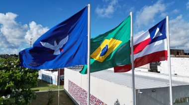 Salvador, Bahia, Brezilya - 15 Mayıs 2024: Brezilya bayrak direği, Bahia eyaleti ve Salvador şehri.