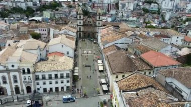 Salvador, Bahia, Brezilya - 17 Aralık 2023: Salvador şehrinin tarihi merkezinde Pelourinho 'nun hava manzarası.