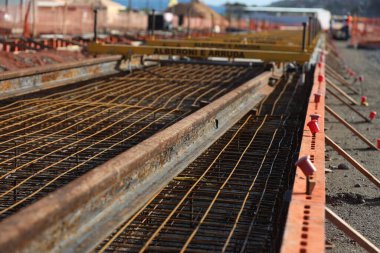 Salvador, Bahia, Brezilya - 22 Şubat 2025: Salvador 'daki VLT banliyösünün inşaatı.