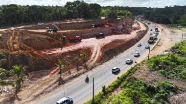 Salvador Bahia, Brezilya - 11 Ocak 2025: Salvador şehrindeki VLT 'nin hava görüntüsü.
