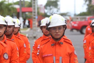 Simoes filho, bahia, brezil- 31 Mart 2025: Bahia 'lı bir grup askeri itfaiyeci Simoes Filho' daki kışlada görüldü..