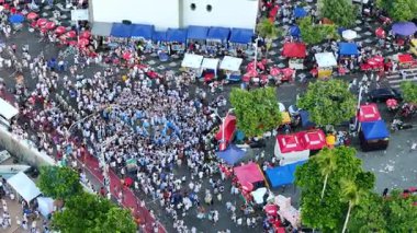 Yemanja 'nın onuruna şenlikler