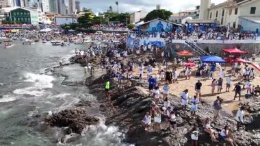 Yemanja 'nın onuruna şenlikler