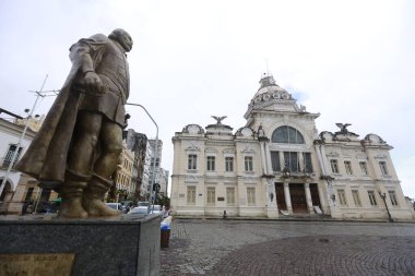 Salvador, Bahia, Brezilya - 25 Mayıs 2025: Salvador 'un tarihi merkezinde Rio Branco Sarayı manzarası.