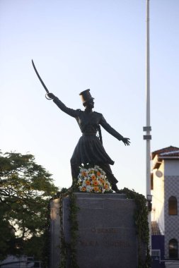 Salvador, Bahia, Brezilya - 2 Temmuz 2025: Bahia 'nın bağımsızlığı kahramanı Maria Quitria' nın heykeli.