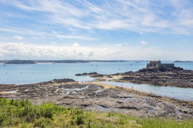 Petit Be Fort, Saint Malo, Fransa 'da inşa edildi.