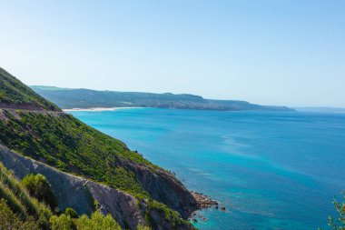 İtalya 'nın Sardunya kıyılarının manzarası,