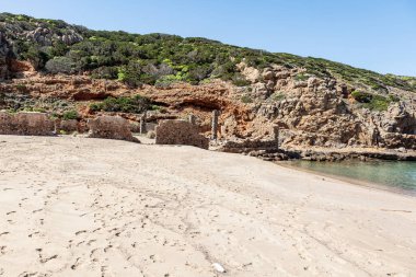 İtalya 'nın Sardunya adasındaki maden yataklarının kalıntıları.