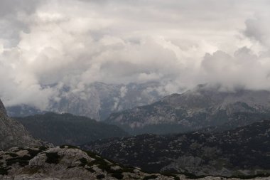 Steinernes Meer, sonbaharda Bavyera, Almanya ve Avusturya 'da dağ manzarası