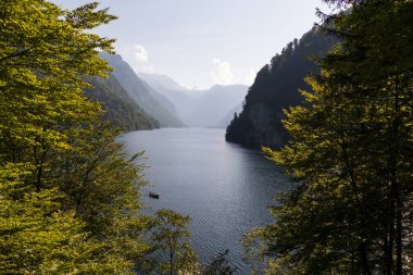 Berchtesgaden 'deki Konigssee Gölü Ulusal Parkı, Bavyera, Almanya