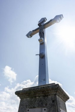 Bahar zamanı Almanya, Bavyera 'daki Bodenschneid dağının zirvesi